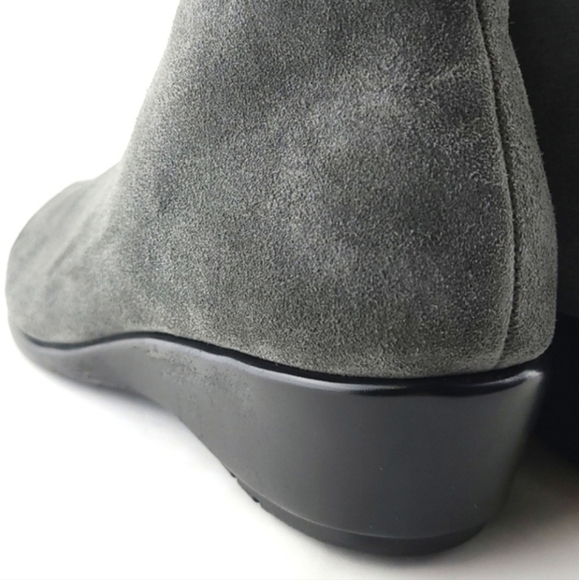 Aerosoles Allowance Women's Grey Suede Leather Ankle Boots Zip Up Wide Size 9W - Picture 5 of 14
